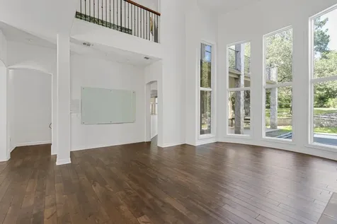 8616 Mendocino Drive Austin TX 78735