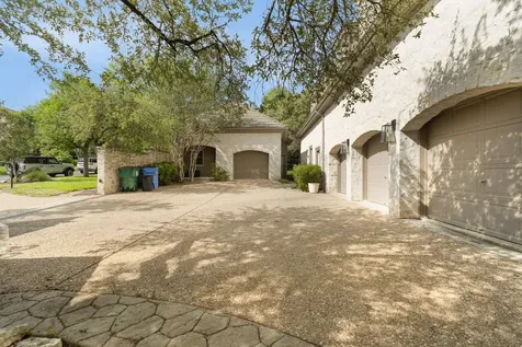 8616 Mendocino Drive Austin TX 78735