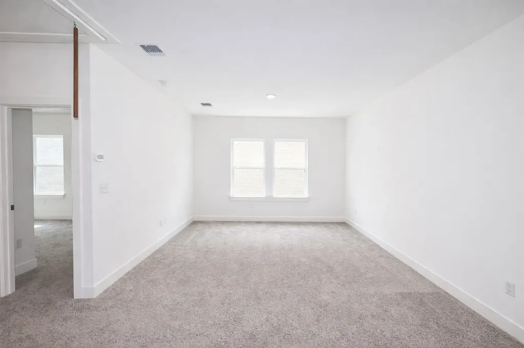 1420 South Brook Drive Leander TX 78641