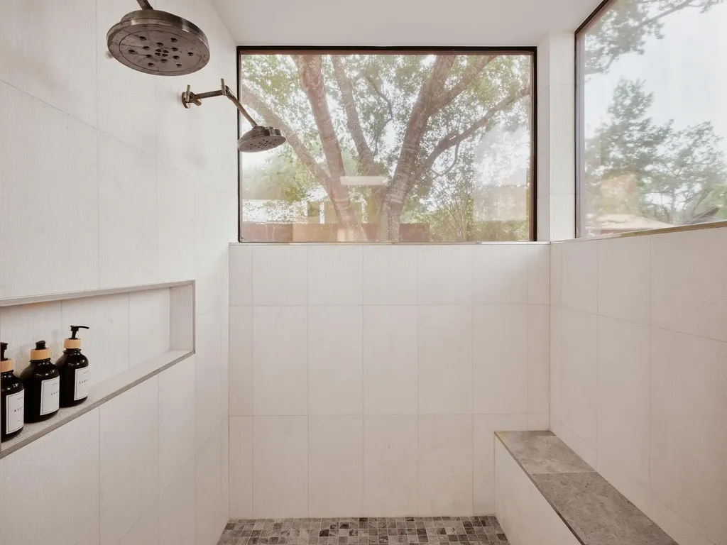 2108 Matterhorn Lane Austin TX 78704