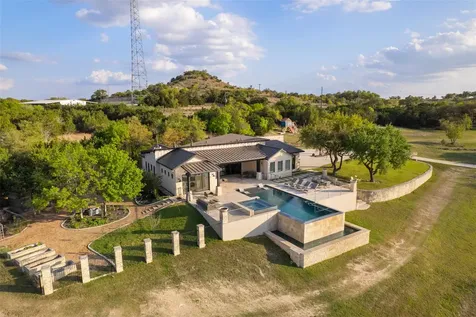 101 Rolling Hills Road Blanco TX 78606