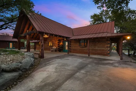 101 Rolling Hills Road Blanco TX 78606
