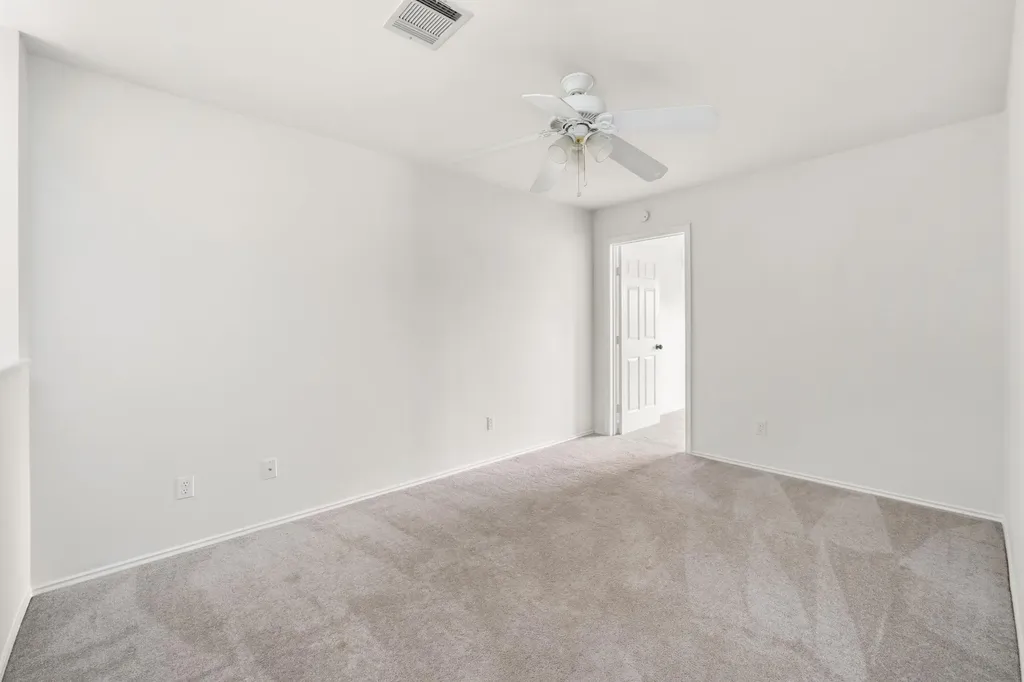 11207 Canterbury Tales Lane Austin TX 78748