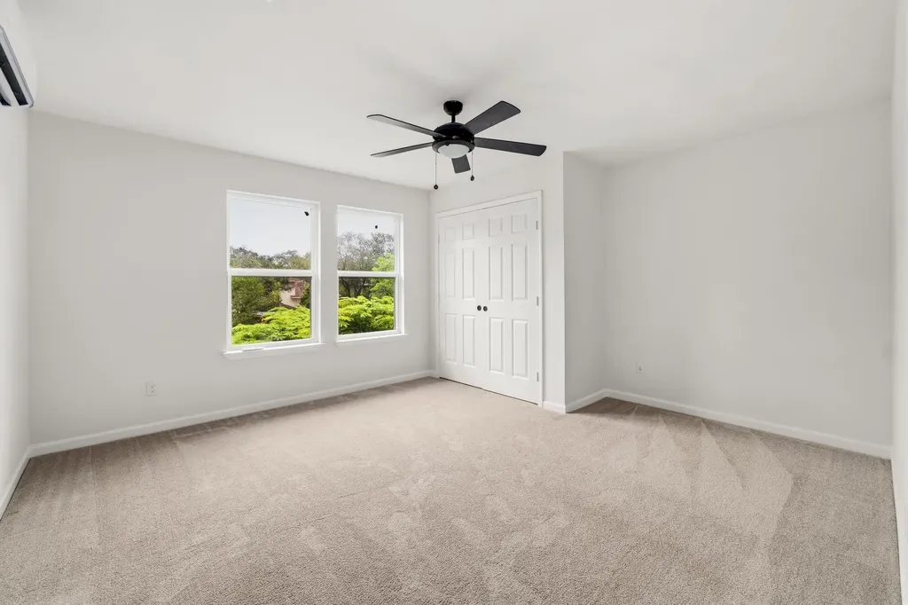 11207 Canterbury Tales Lane Austin TX 78748