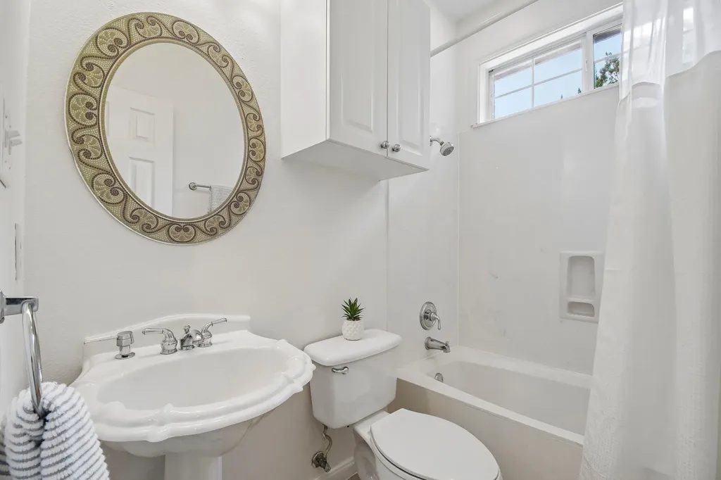 20609 Bridal Path Road Lago Vista TX 78645