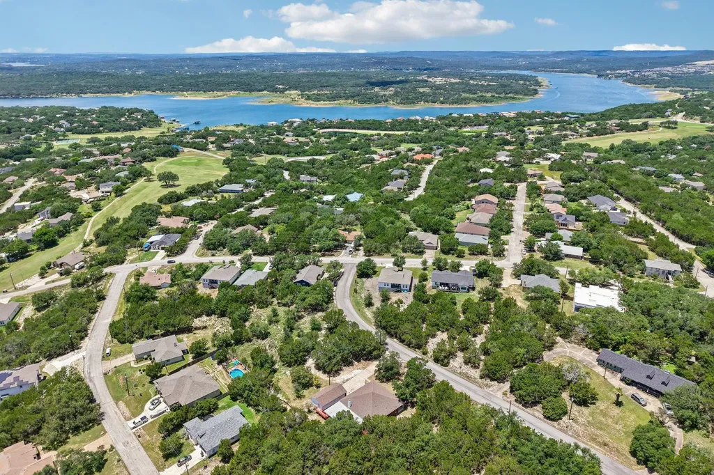 20609 Bridal Path Road Lago Vista TX 78645