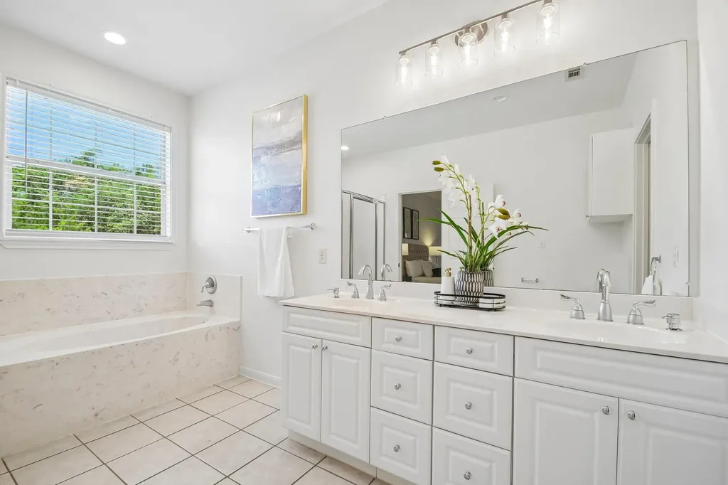 20609 Bridal Path Road Lago Vista TX 78645