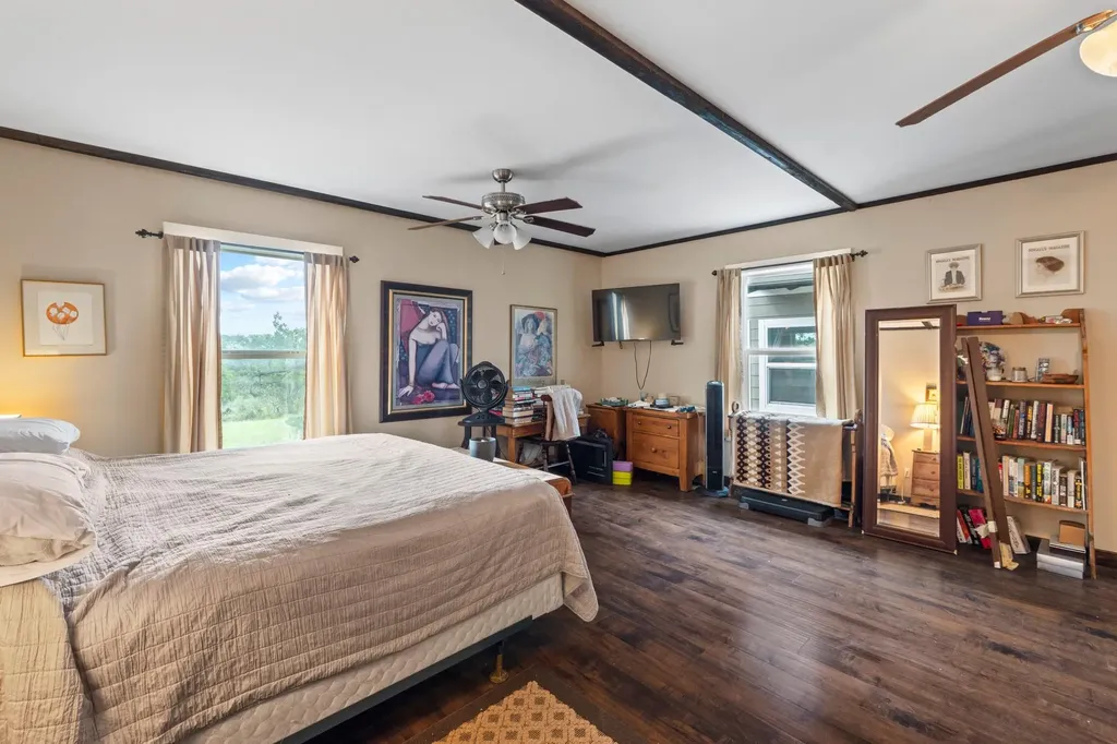 24221 Pedernales Cliff Trail Spicewood TX 78669