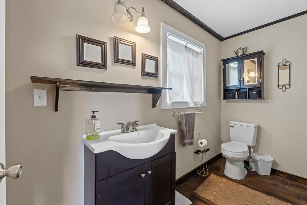 24221 Pedernales Cliff Trail Spicewood TX 78669