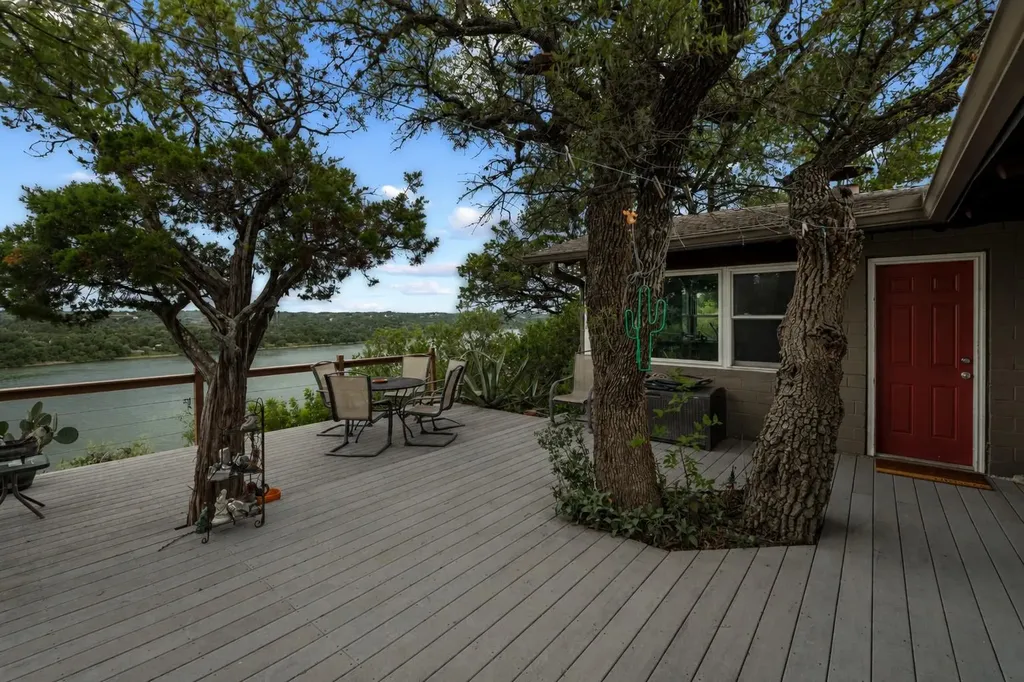 24221 Pedernales Cliff Trail Spicewood TX 78669