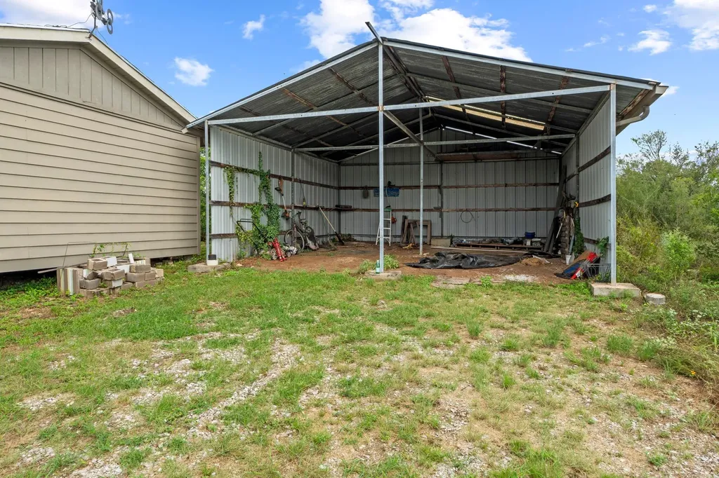 24221 Pedernales Cliff Trail Spicewood TX 78669