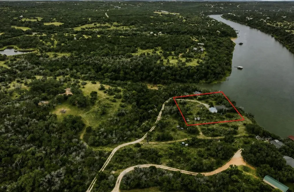24221 Pedernales Cliff Trail Spicewood TX 78669