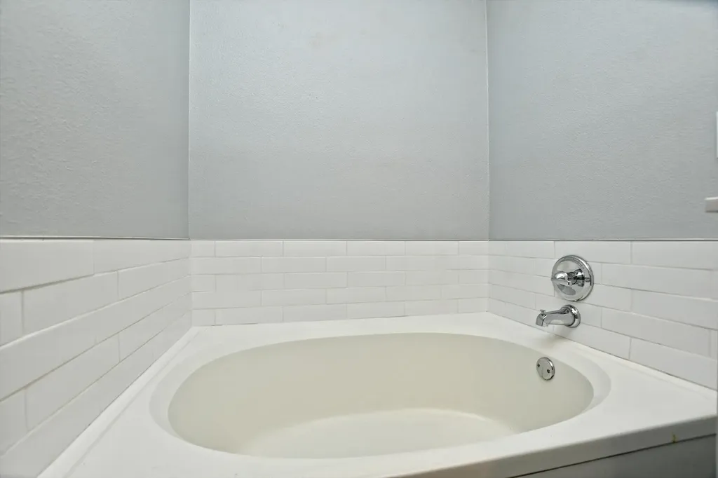 2307 Logan Drive Round Rock TX 78664