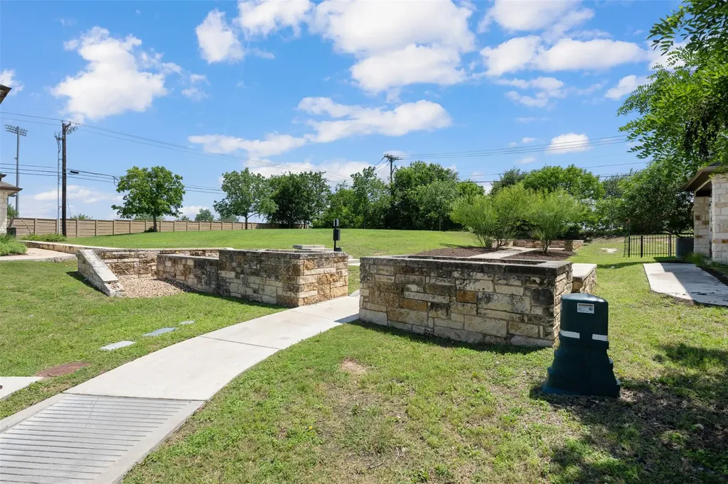 211 Parable Cove Pflugerville TX 78660
