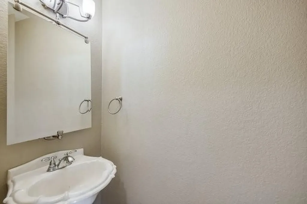 1102 Port Daniel Drive Leander TX 78641