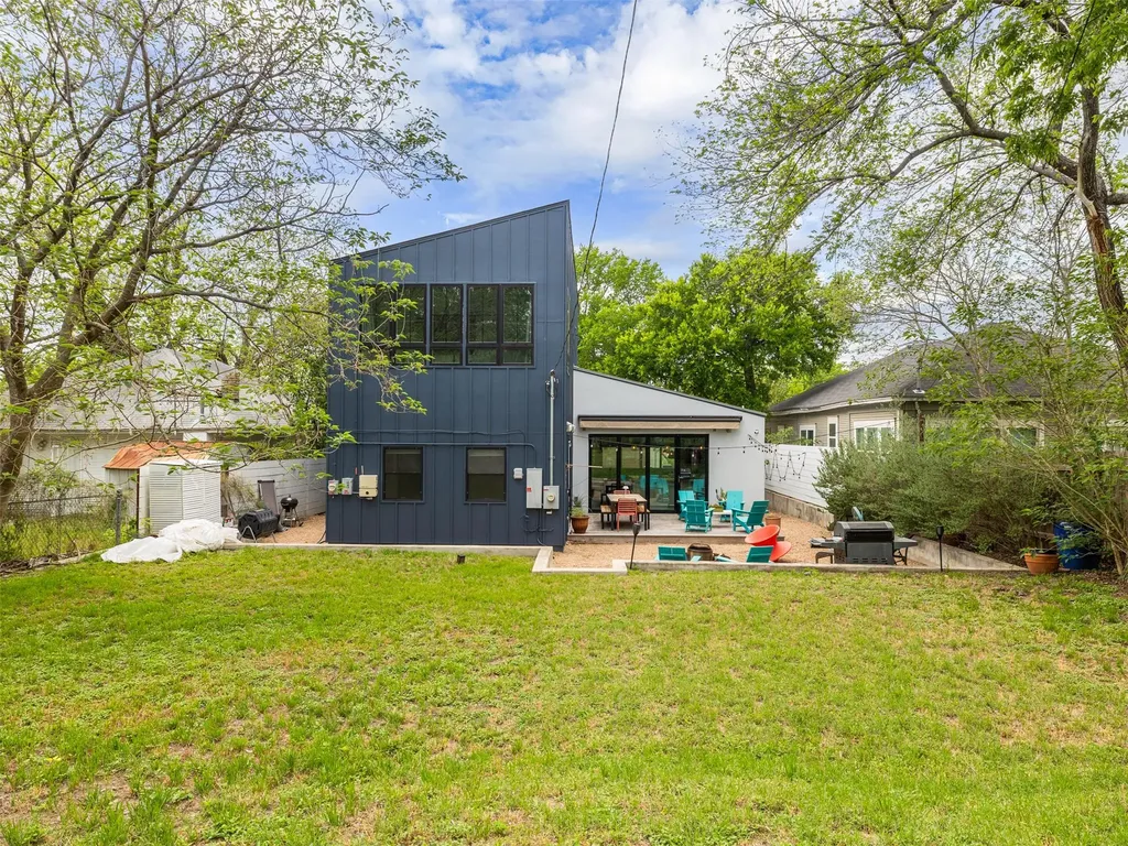 1109 Angelina Street Austin TX 78702