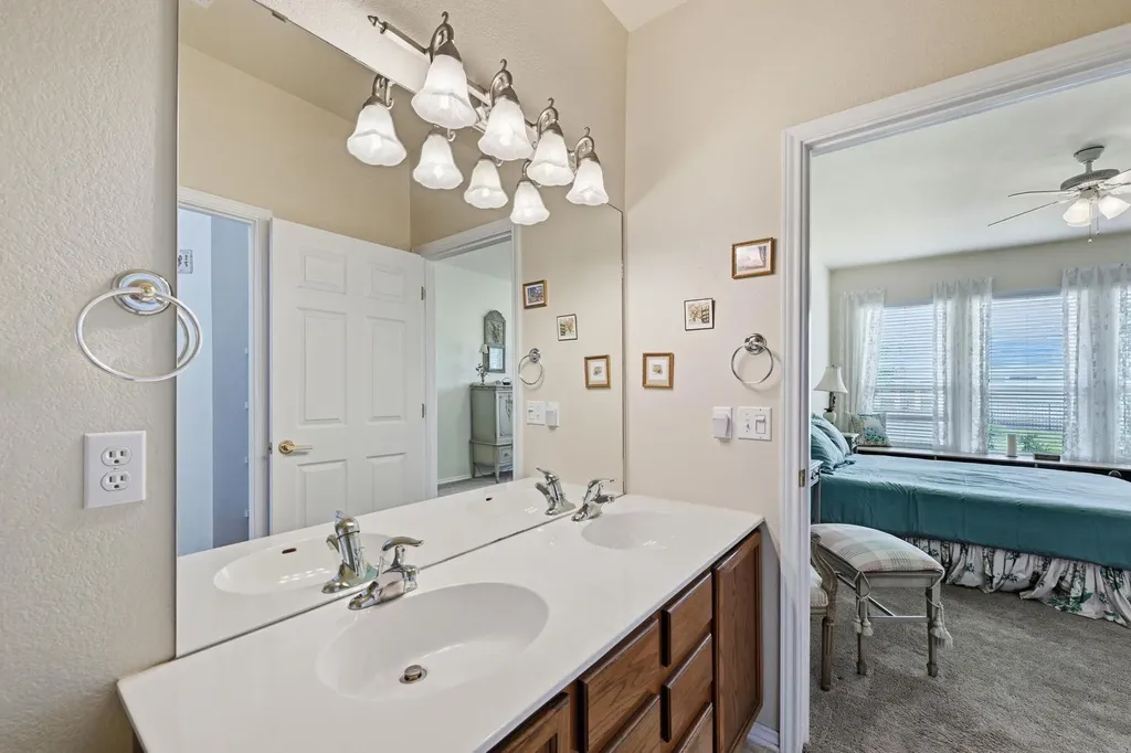120 Bowie Circle Georgetown TX 78633