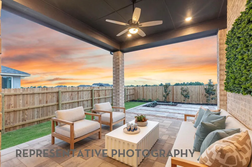 207 Jackson River Loop Kyle TX 78640