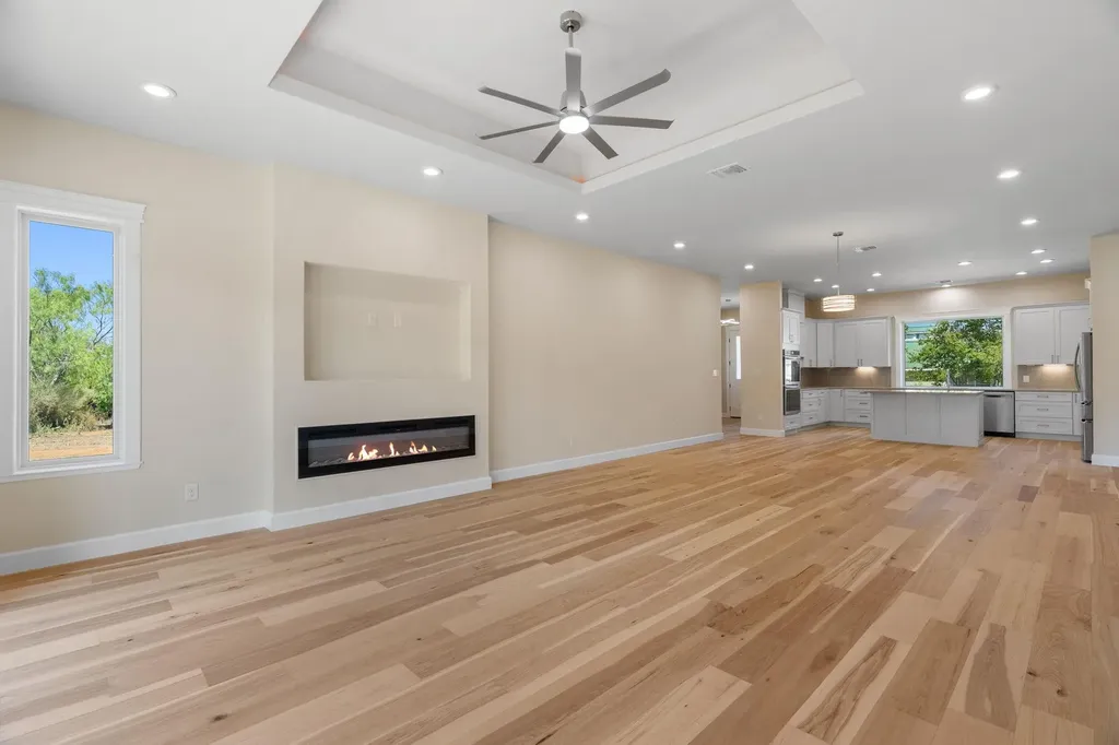 1399 Hi Circle S Horseshoe Bay TX 78657