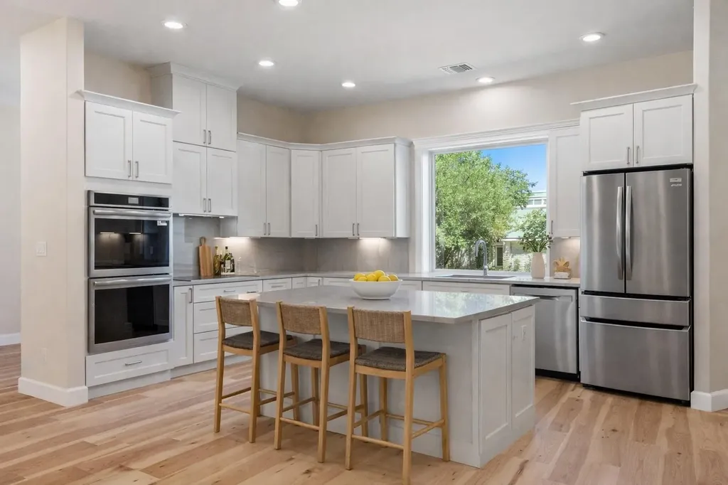 1399 Hi Circle S Horseshoe Bay TX 78657