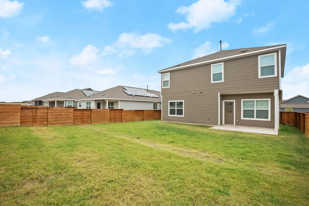 201 Mendoza Kyle TX 78640