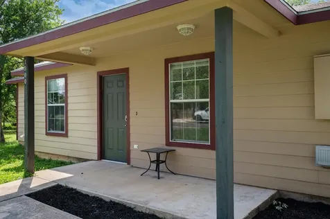1500 Clyde Street San Marcos TX 78666