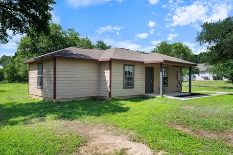 1500 Clyde Street San Marcos TX 78666
