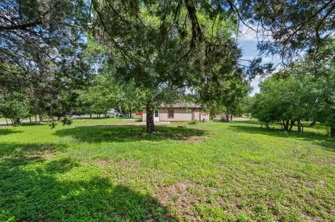 1500 Clyde Street San Marcos TX 78666