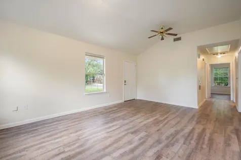 1500 Clyde Street San Marcos TX 78666