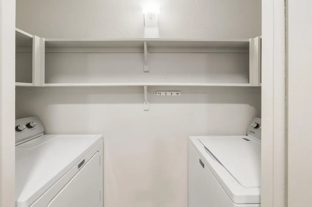 6000 Shepherd Mountain Cove Austin TX 78730