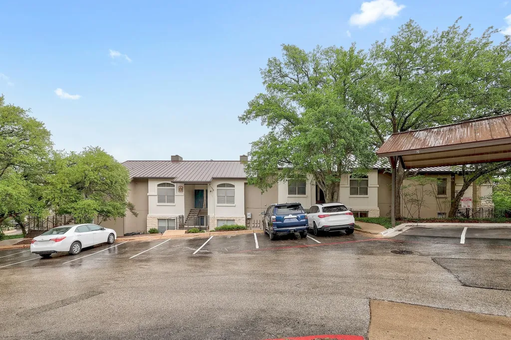 6000 Shepherd Mountain Cove Austin TX 78730