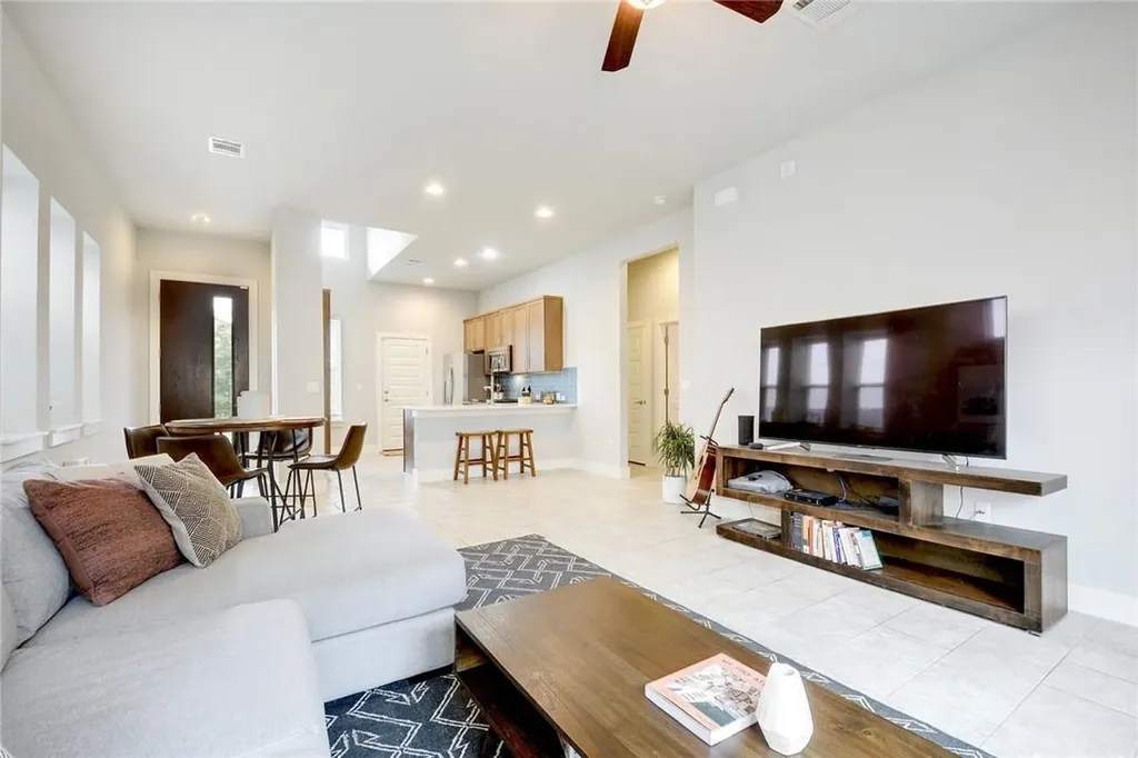5400 Daimler Drive Austin TX 78744