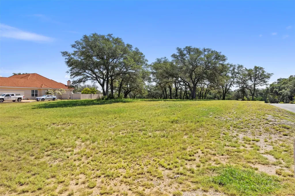 26309 Countryside Drive Spicewood TX 78669