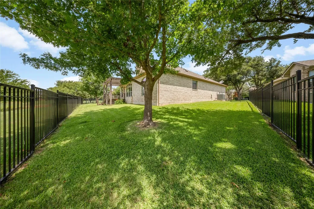 738 Bent Wood Place Round Rock TX 78665