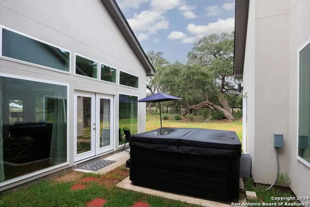 103 Hans Bell Blanco TX 78606