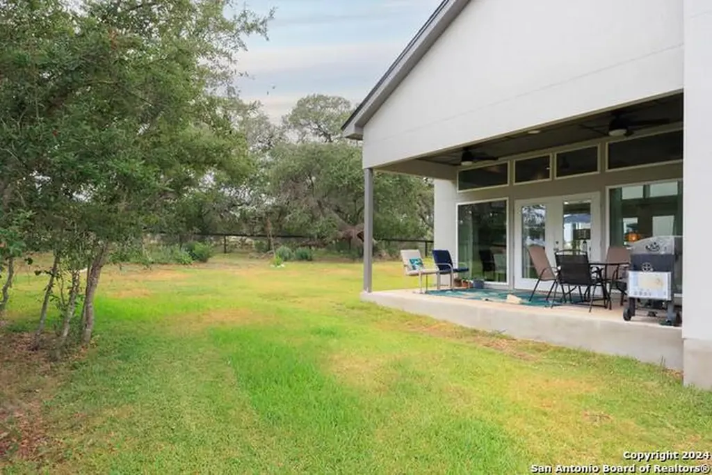 103 Hans Bell Blanco TX 78606
