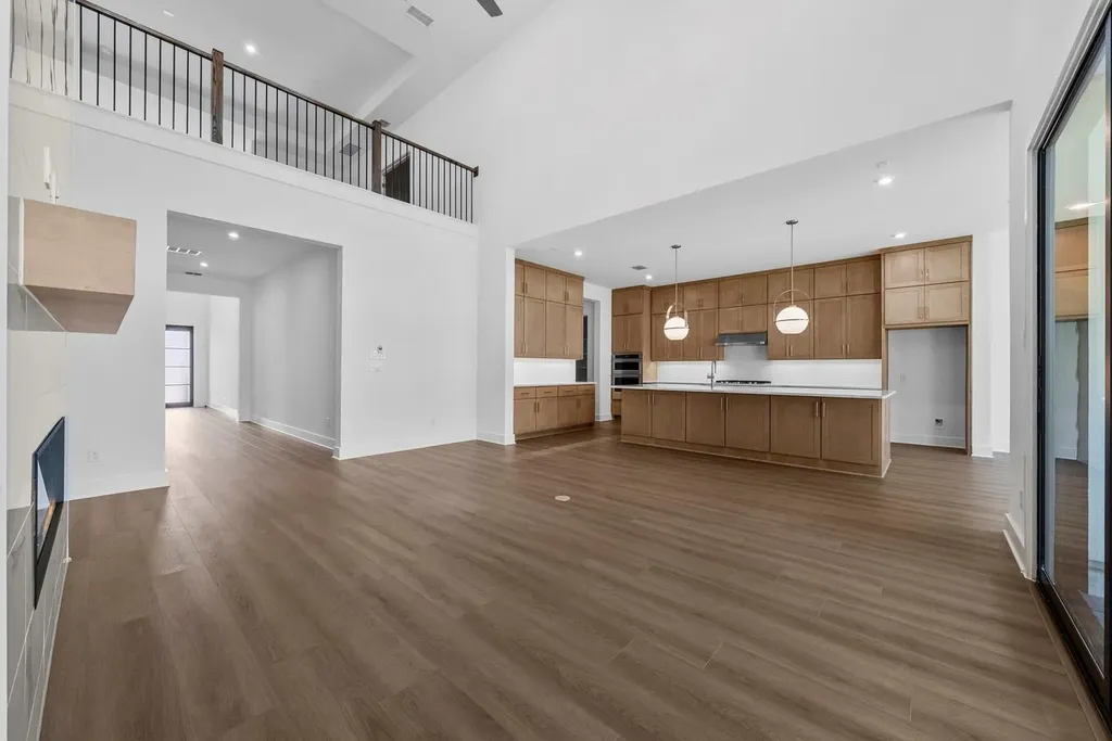 5005 Colombo View Leander TX 78641
