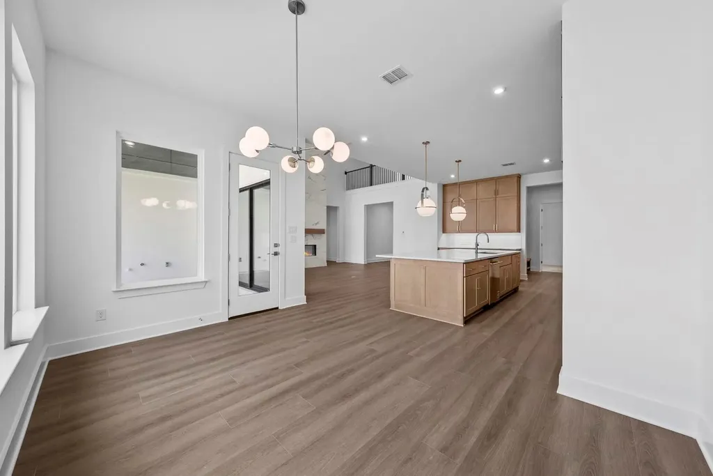 5005 Colombo View Leander TX 78641