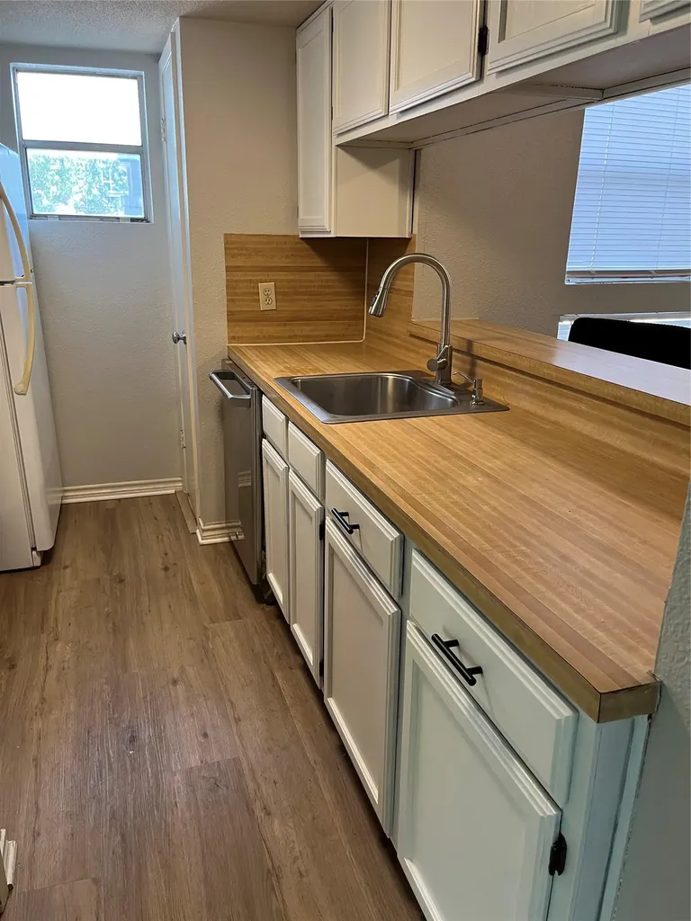 2311 W Nueces Street Austin TX 78705