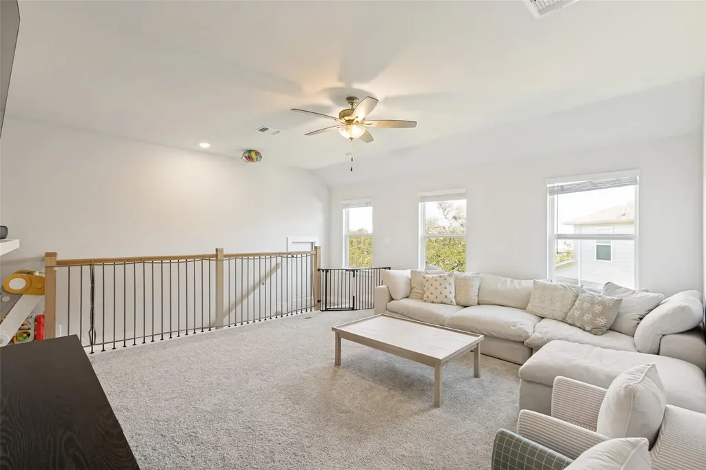 17229 Rossignol Cove Austin TX 78738