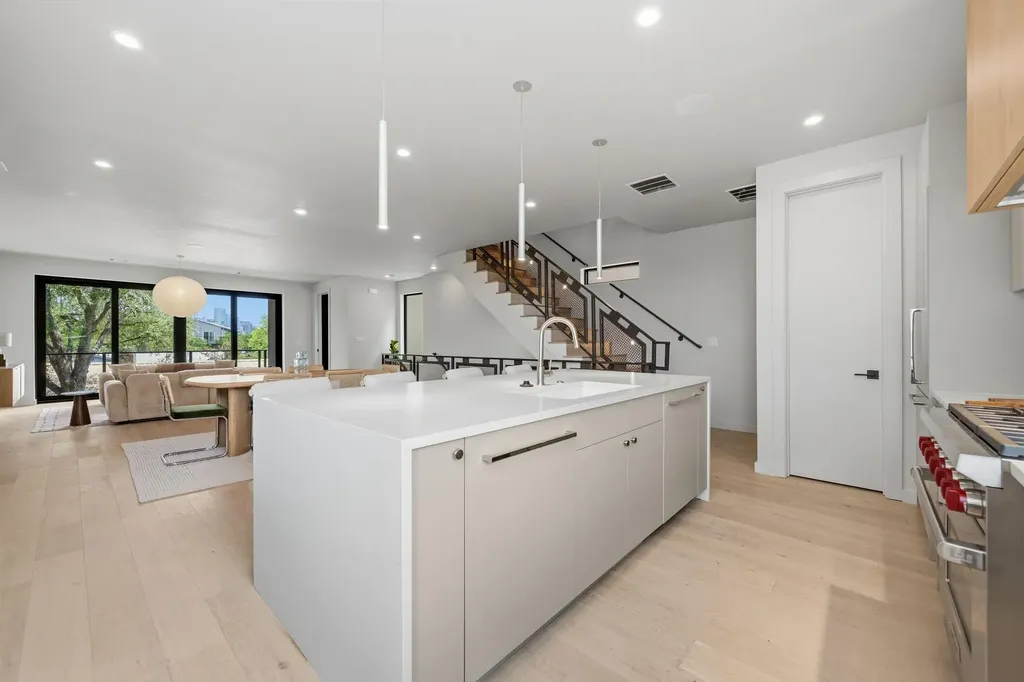 1403 Barton Hills Drive Austin TX 78704