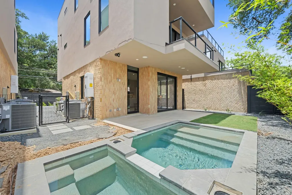 1403 Barton Hills Drive Austin TX 78704
