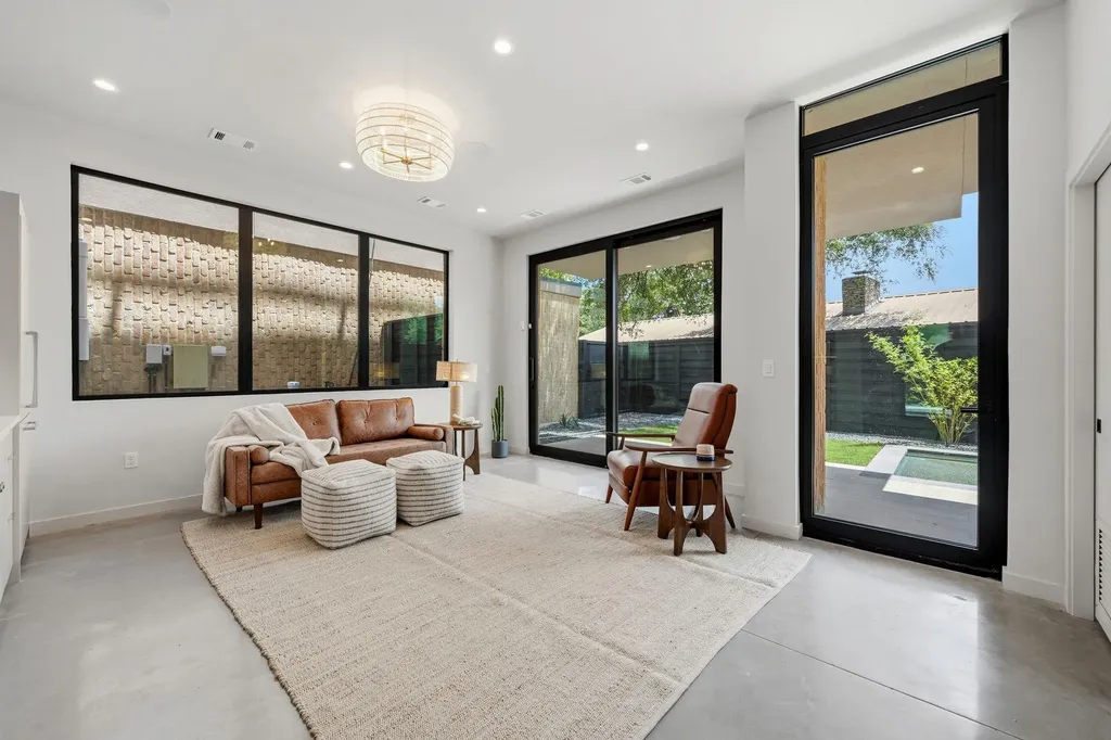 1403 Barton Hills Drive Austin TX 78704