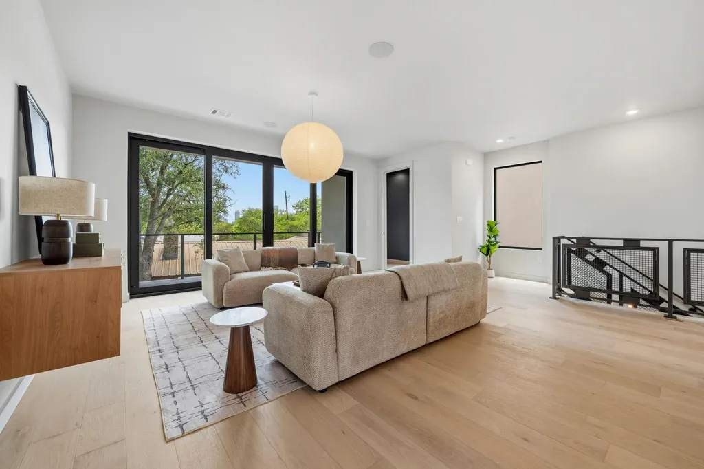 1403 Barton Hills Drive Austin TX 78704