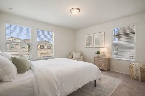 7805 House Finch Drive Austin TX 78744