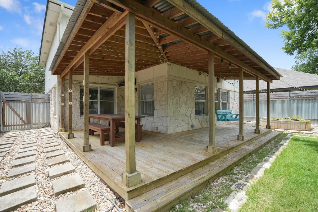 1132 Brecon Lane Austin TX 78748