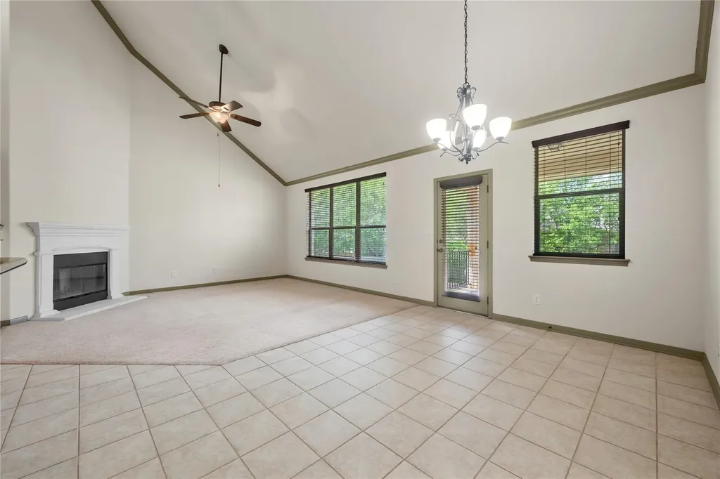 8608 Alophia Drive Austin TX 78739