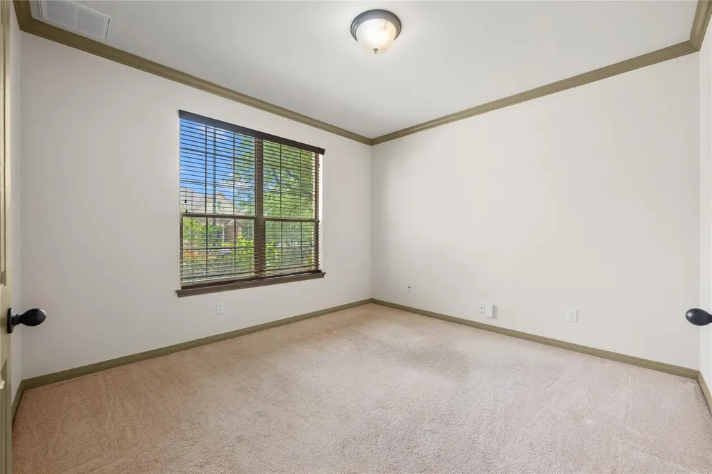 8608 Alophia Drive Austin TX 78739