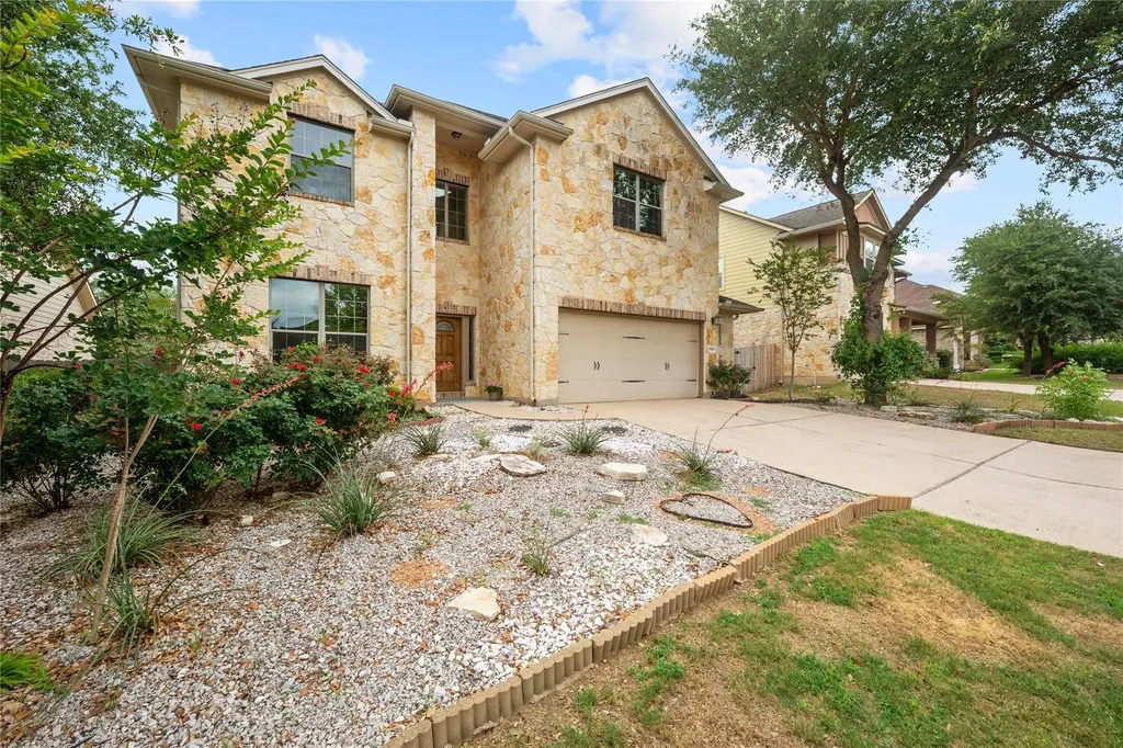 8608 Alophia Drive Austin TX 78739