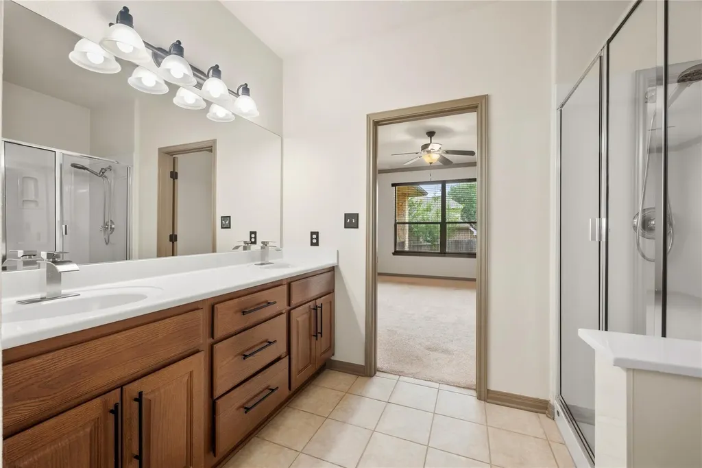 8608 Alophia Drive Austin TX 78739